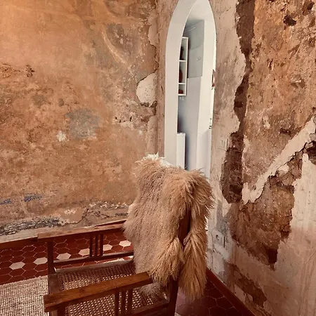 Torre 1100 - Rough Luxe In 12th Century Tower * Florencie